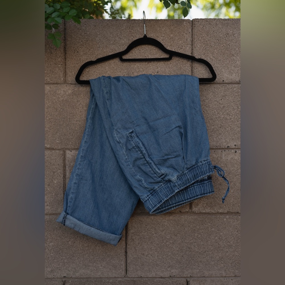 Old Navy High Waisted Billie Straight Leg Trouser